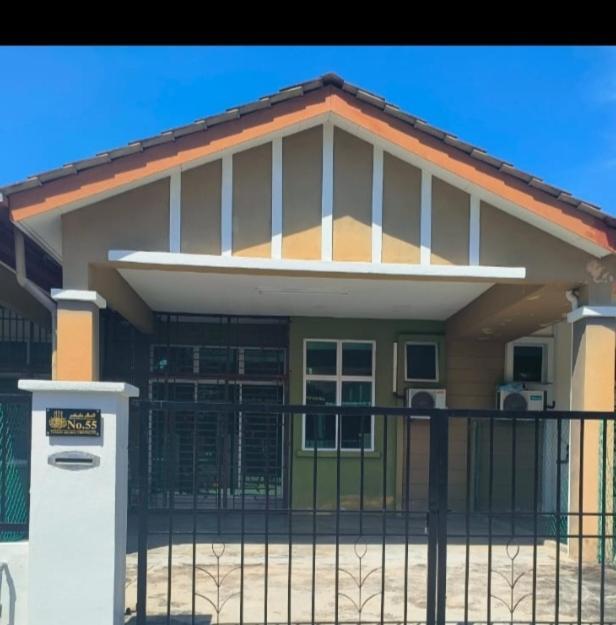 Irdina Homestay Formuslims - ชังลุน ภายนอก รูปภาพ