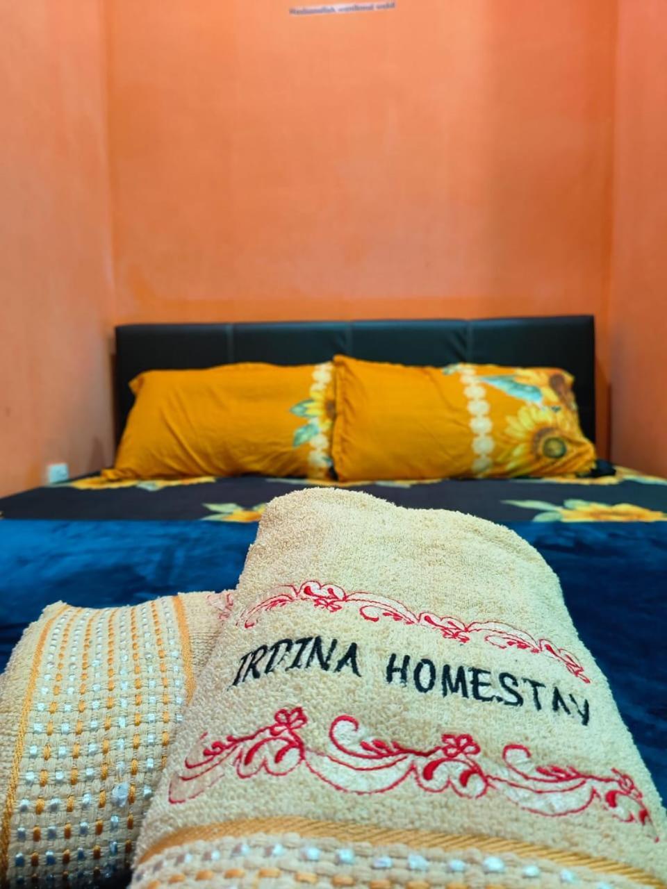 Irdina Homestay Formuslims - ชังลุน ภายนอก รูปภาพ
